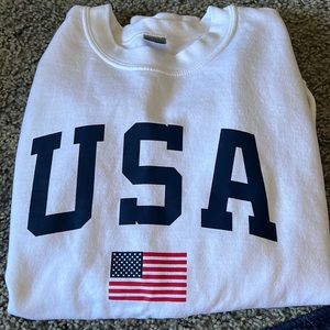 USA crewneck
